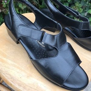 SAS Tripad Comfort Black Leather Sandle